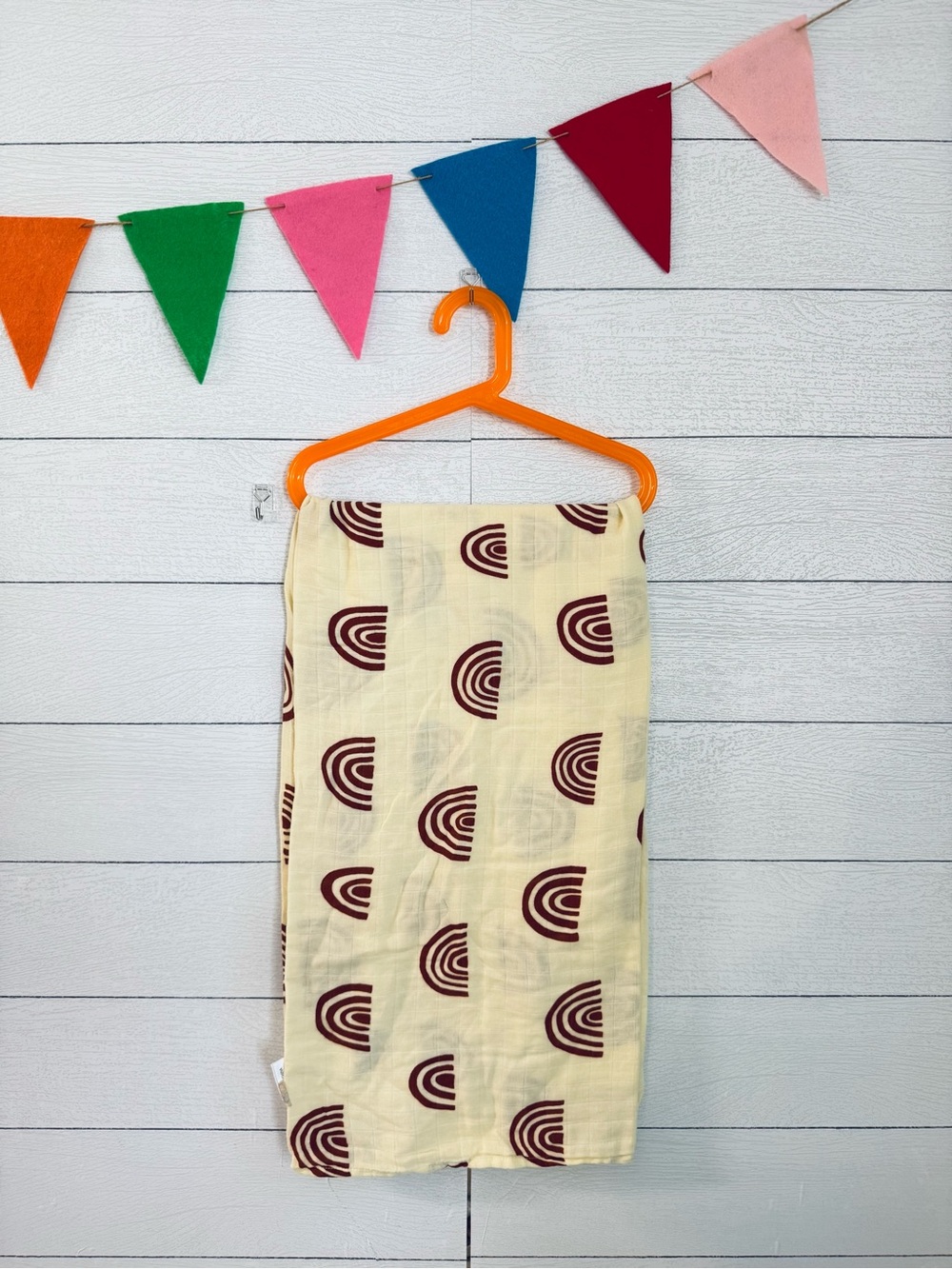 Lifetree baby/kids bamboo cotton blend blanket with neutral rainbow print
